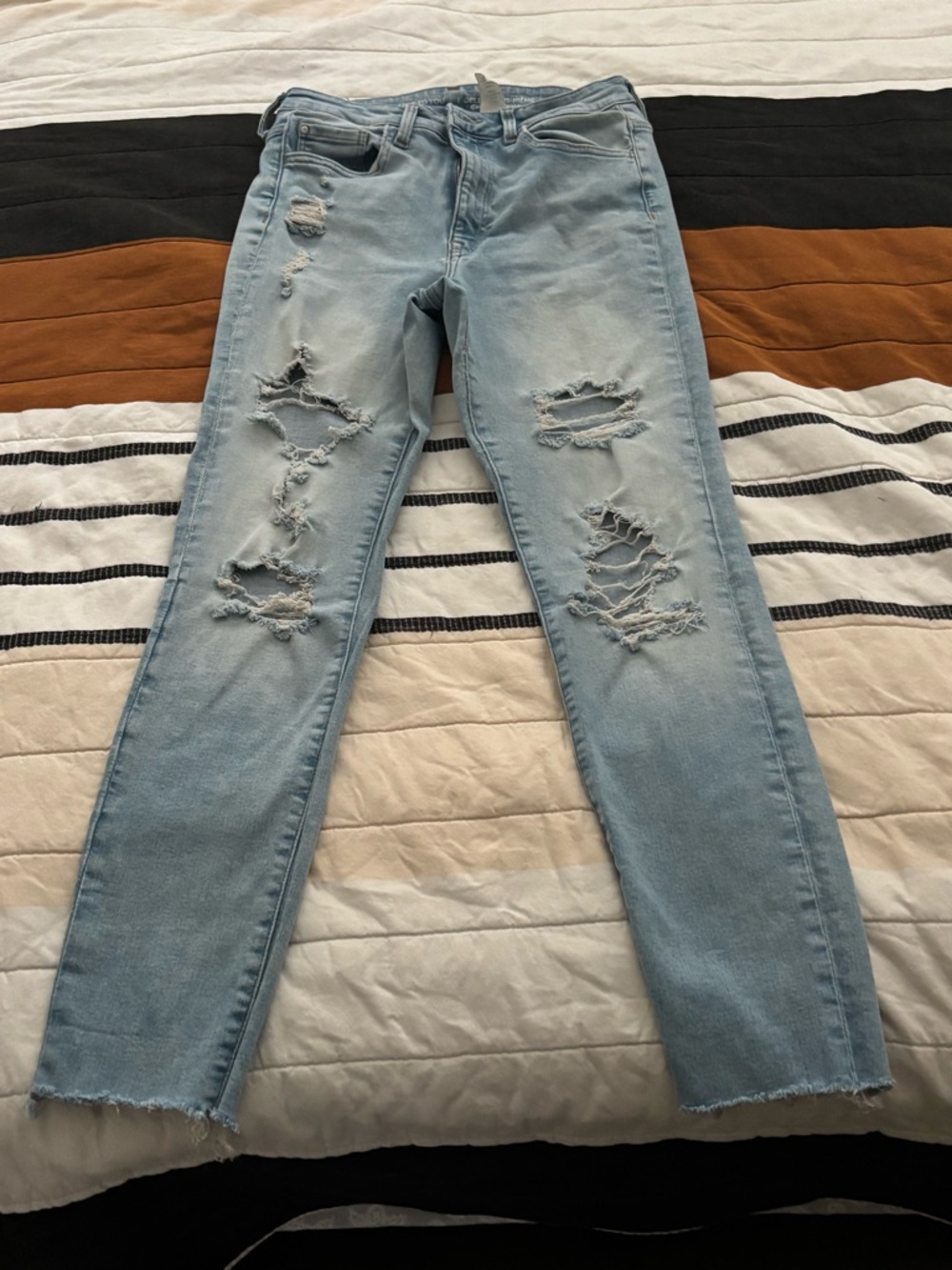 H&M Light Blue Ripped Skinny Jeans